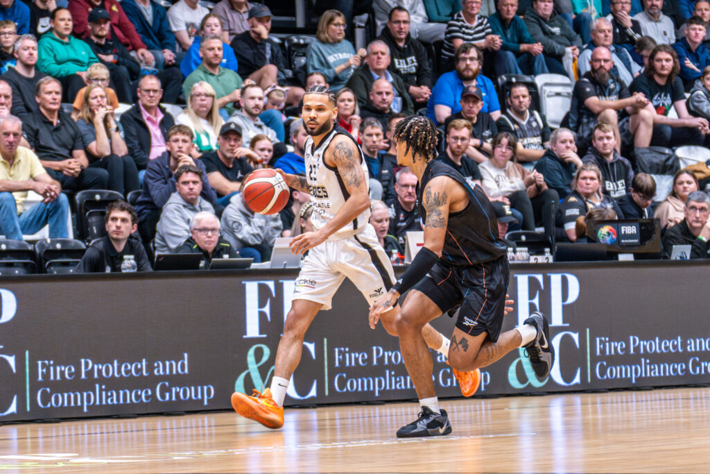 20241101 Newcastle Eagles v Manchester Basketball (Gary Forster) 042