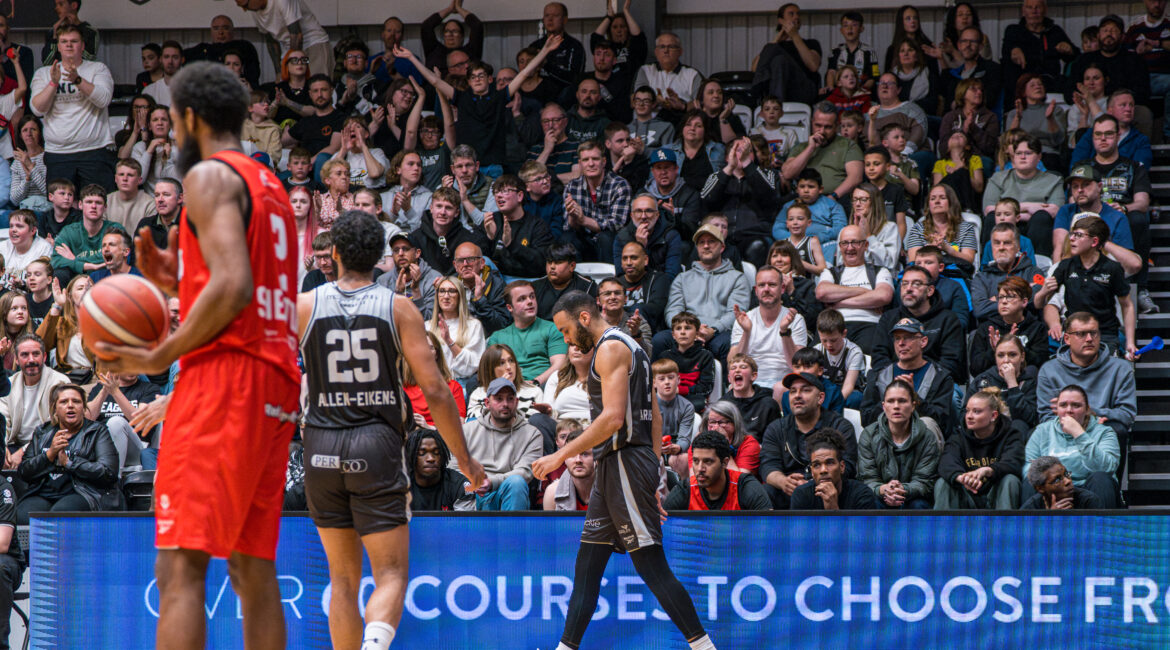 20250425 Newcastle Eagles v Leicester Riders (Gary Forster) 101
