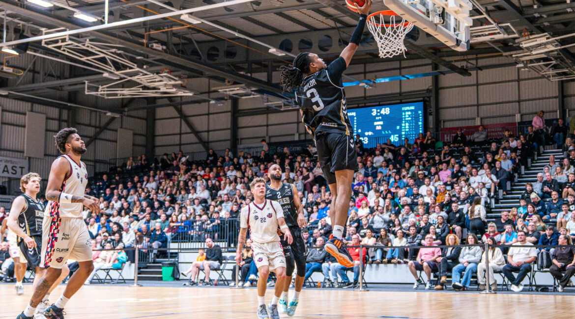 20250914 Newcastle Eagles v Bristol Flyers (Gary Forster) 0078