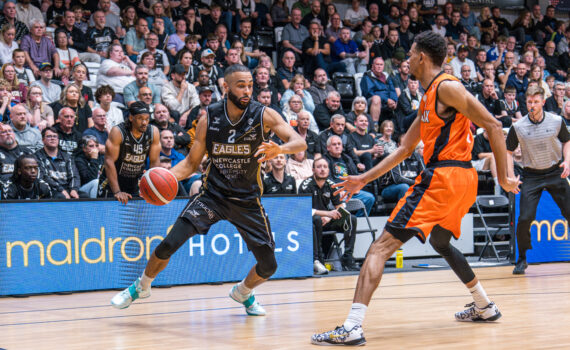 20250926 Newcastle Eagles v Cheshire Phoenix (Gary Forster) 0043