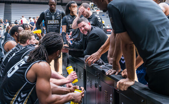 20251022 Newcastle Eagles v Dziki Warszawa (Gary Forster) 0177
