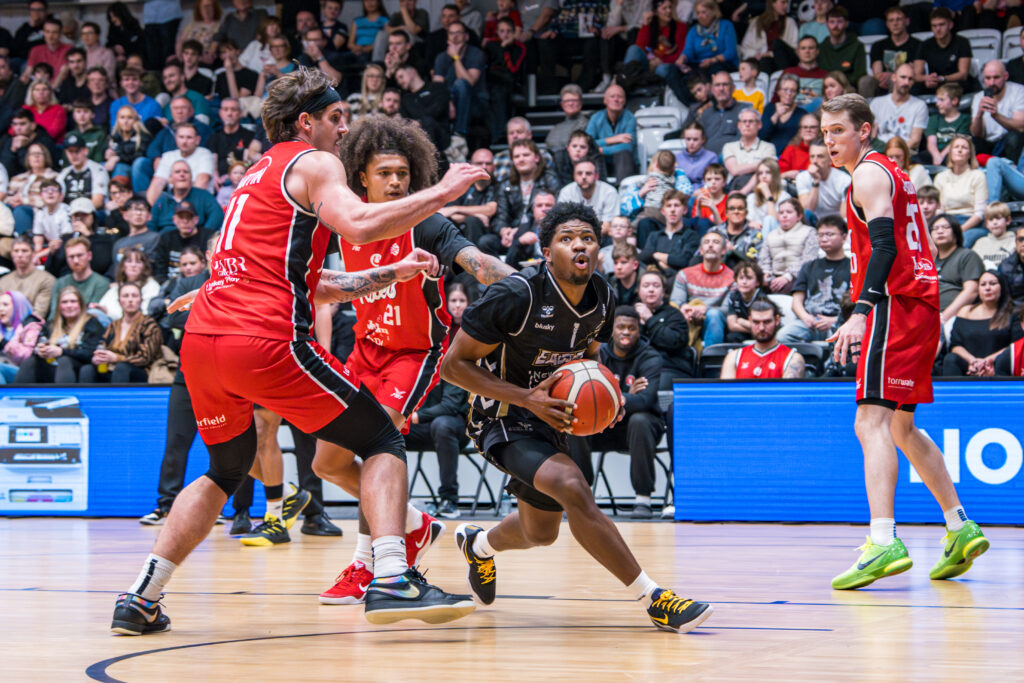 20251219 Newcastle Eagles v Leicester Riders (Gary Forster) 0042