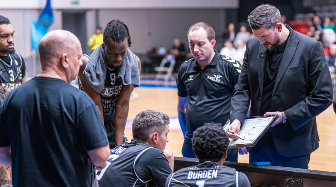 20260118 Newcastle Eagles at Manchester Basketball (Gary Forster) 0053-2
