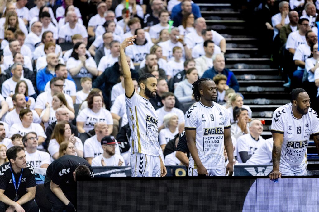 SLB_TrophyFinal_H1_00012